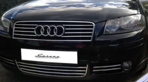 AUDI A3 8P Listwy CHROM GRILL atrapa Tuning