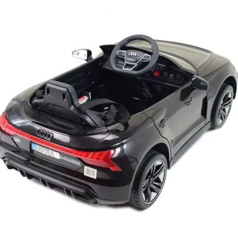 AUTO NA AKUMULATOR AUDI RS E-TRON GT , MIĘKKIE KOŁA, MIEKKIE SIEDZENIE, SUPER JAKOSĆ/QLS6888