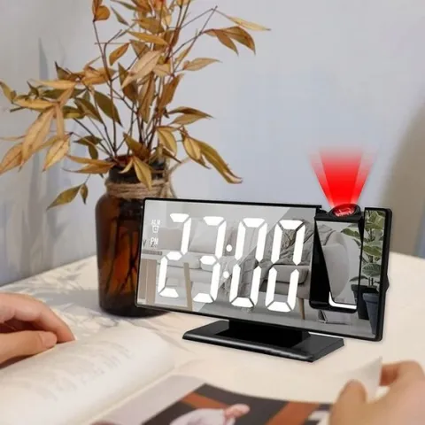 BUDZIK ZEGAR ELEKTRONICZNY LED PROJEKTOR DATA ALARM TERMOMETR 4w1