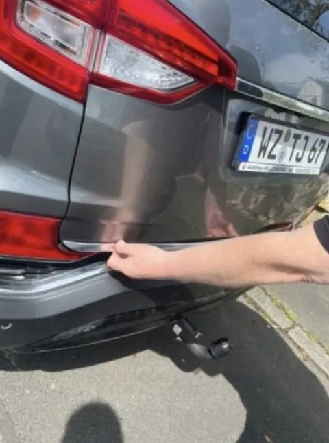 Citroen C4 e-C4 III FL - Listwa Chromowana na Klapę Bagażnika Chrom Ozdobna