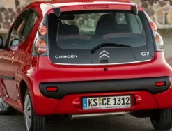 Citroen C1 MK I - Listwa CHROM na Klapę Bagażnik