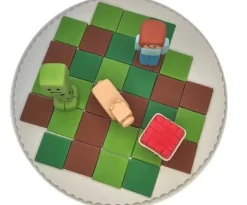 Cukrowy zestaw na tort jak z Minecraft