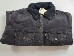 Damska kurtka Levi's dżinsowa z podszewką ze sztucznego futra | R. XS