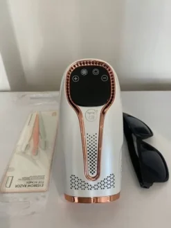 DEPILATOR IPL DO WŁOSÓW CIAŁA LASEROWY BIKINI NÓG DEPILACJA BEZBOLESNY