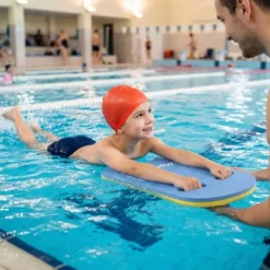 Deska do nauki pływania dla dzieci na basen treningowa 43 cm pianka EVA niebieska