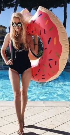 Duże Koło Dmuchane Donut Różowy 120Cm Materac Do Wody Pływania Na Basen Xxl
