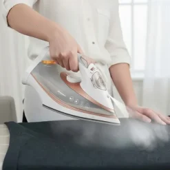 Żelazko parowe 3000W Berdsen BD-332 ceramiczna powłoka praca w pionie