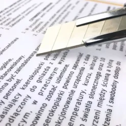 GABINET KOSMETYCZNY ZESTAW INSTRUKCJI BHP DLA KOSMETYCZKI TABLIC BHP PPOŻ