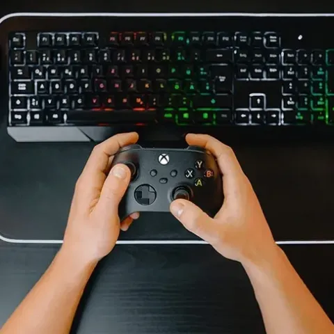 Gamepad KONTROLER XBOX ONE / SERIES S X / PC / CZARNY - CARBON BLACK PAD