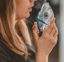 Inhalator pneumatyczny tłokowy Esperanza Zephyr ECN002 biały, błękitny