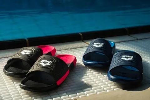 Klapki basenowe dla dorosłych na basen plażę trening unisex Arena Ubran 43