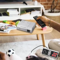 KONSOLA RETRO GRA TELEWIZYJNA 620 GIER TV AV + 2 PADY GIERKA GRY DUŻO