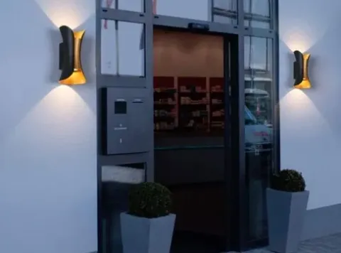 LAMPA ŚCIENNA ELEWACYJNA ZEWNĘTRZNY KINKIET LED 10W IP65 GÓRA DÓŁ ZŁOTY