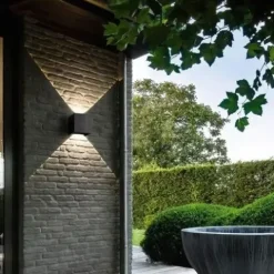 LAMPA ŚCIENNA ELEWACYJNA ZEWNĘTRZNY KINKIET LED 6W IP65 GÓRA DÓŁ LOFT