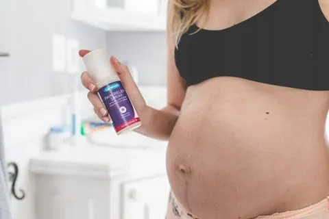 LANSINOH ORGANICZNY POPORODOWY SPRAY PRZECIWBÓLOWY