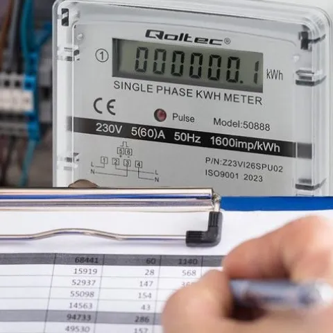 LICZNIK ENERGII JEDNOFAZOWY QOLTEC LCD 5(60)A KLASA 1.0 CE