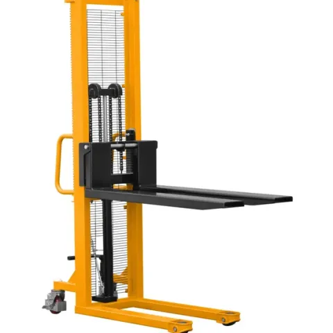 MASZTOWY WÓZEK PALETOWY UDŹWIG 700 KG, PODNOSZENIE 1600 MM CORMAK P716
