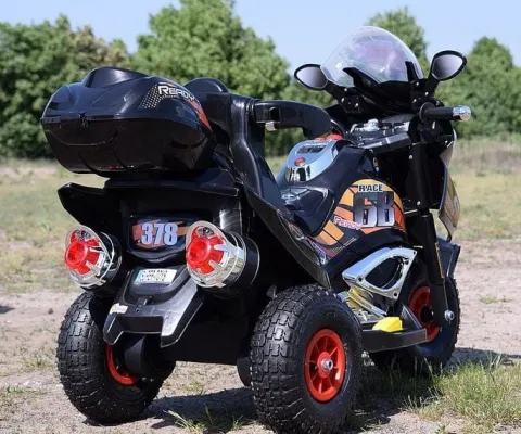 MEGA MOTOR 4 BIEGI,2 SILNIKI STRONG 2,OPARCIE, POMPOWANE KOŁA/ PB-378