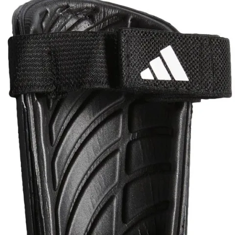 Ochraniacze piłkarskie adidas Tiro Match Club Jr IP3996 L