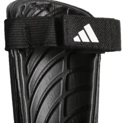 Ochraniacze piłkarskie adidas Tiro Match Club Jr IP3996 M