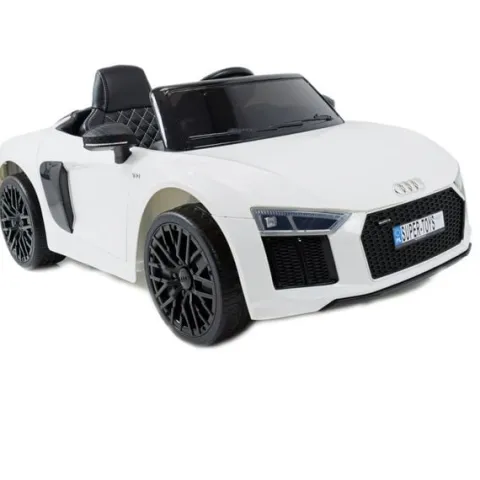 ORYGINALNE AUDI R8 SPYDER W NAJLEPSZEJ WERSJI, MIĘKKIE SIEDZENIE, PILOT 2.4 GHZ/ 2198