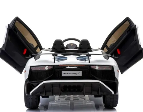 ORYGINALNE LAMBORGHINI AVENTADOR PEŁNA OPCJA, MIĘKKIE KOŁA, MIĘKKIE SIEDZENIE/BDM0913