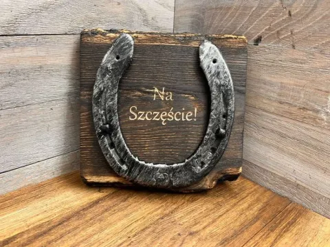 Oryginalny prezent na szczęście końska podkowa parapetówka imieniny