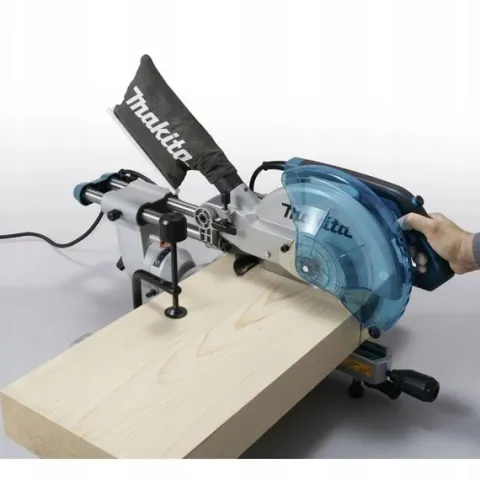 Piła UKOŚNICA z przesuwem ukosowa 1450W 260mm ŁAGODNY ROZRUCH Makita
