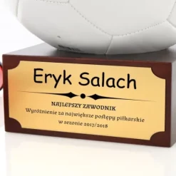 Piłka NIKE statuetka prezent dla CHŁOPCA na URODZINY GRAWER