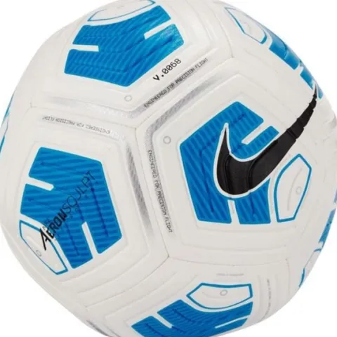 Piłka nożna Nike Strike Team J 350 Jr CU8064 100 5