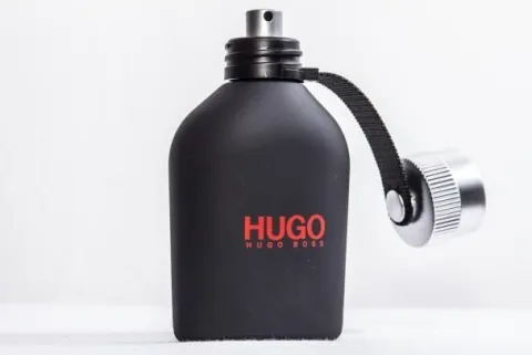 PRODUKT HUGO BOSS JUST DIFFERENT 125ML
