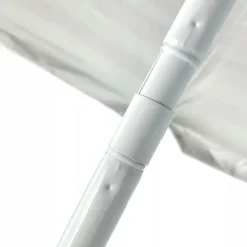 Pruhovaný plážový slunečník