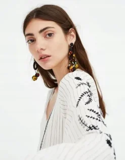 PULL & BEAR KREMOWY KOMBINEZON PASKI HAFTY (M)