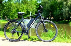 ROWER ELEKTRYCZNY MĘSKI 28 TREKKINGOWY ZE WSPOMAGANIEM 60-70km Shimano