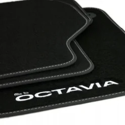 SKODA Octavia II 2008-2012 Dywaniki welurowe LOGO