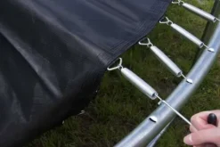 sprężyna do trampoliny