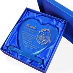 STATUETKA SERCE ze szkła prezent na CHRZEST pamiątka chrztu GRAWER