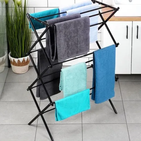 Suszarka na pranie metalowa czarna pionowa rozsuwana 44,5-75x37,5x105 cm