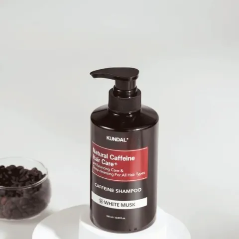 Szampon do włosów KUNDAL Natural Caffeine Hair Care White Musk 500ml