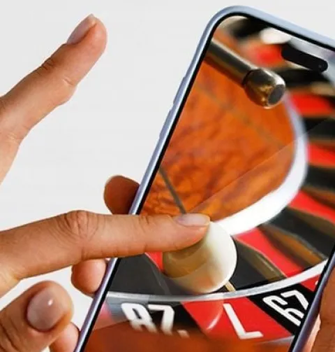Szkło hartowane JCPal do Apple iPhone 15 Plus 1 szt.