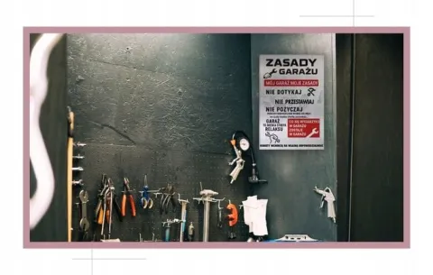 TABLICZKA ZASADY GARAŻU ALUMINIOWA ROZMIAR 30x20cm TRWAŁA