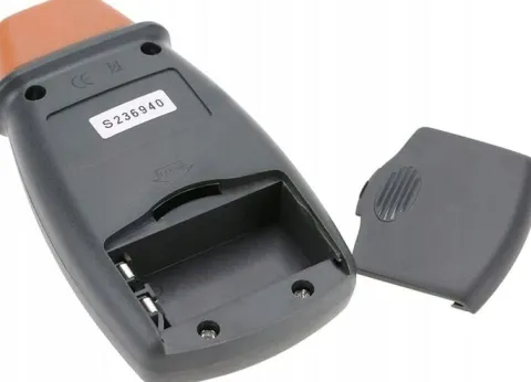 TACHOMETR LASEROWY MIERNIK OBROTÓW OBROTOMIERZ LCD