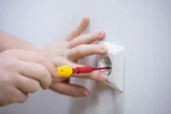 WIHA zestaw wkrętaków i bitów VDE slimVario 16 szt