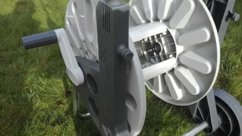 WÓZEK ALU ZWIJACZ NA WĄŻ OGRODOWY BEST ZRASZACZ PISTOLET REGULACJA