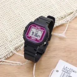 ZEGAREK DAMSKI CASIO LA-20WH-4ADF (zd596c) + BOX