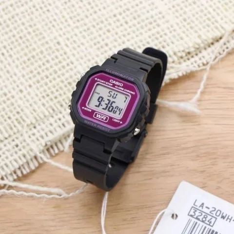 ZEGAREK DAMSKI CASIO LA-20WH-4ADF (zd596c) + BOX