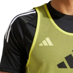 Znacznik adidas Training 24 BIB JF3244 XL