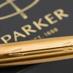 ZŁOTY DŁUGOPIS PARKER JOTTER CZARNY 24 KARATY + PUDEŁKO Z DEDYKACJĄ GRAWER