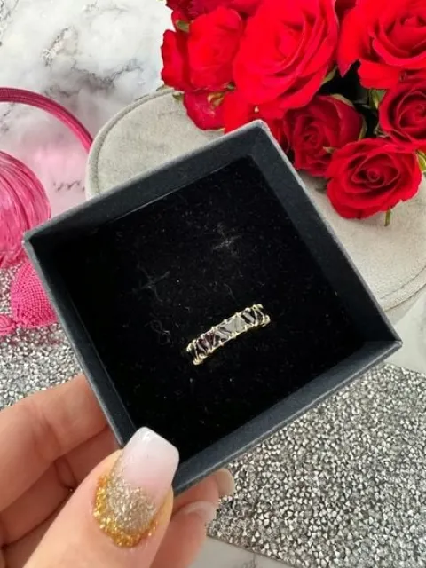 905 Złoty pierścionek obrączka CYRKONIE czarne r 7/17mm stal chirurgiczna